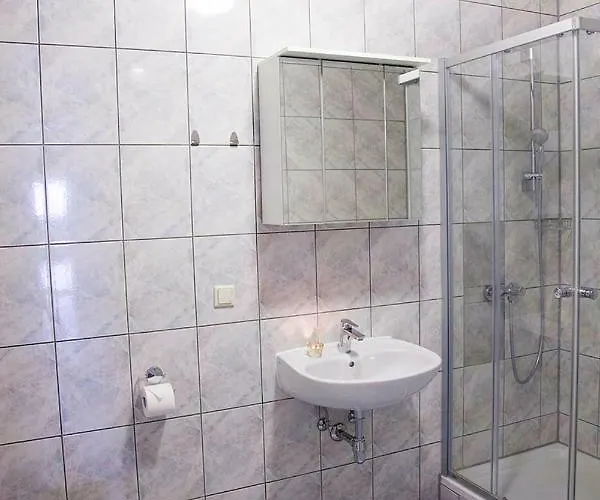 Quartier 홈스테이 *